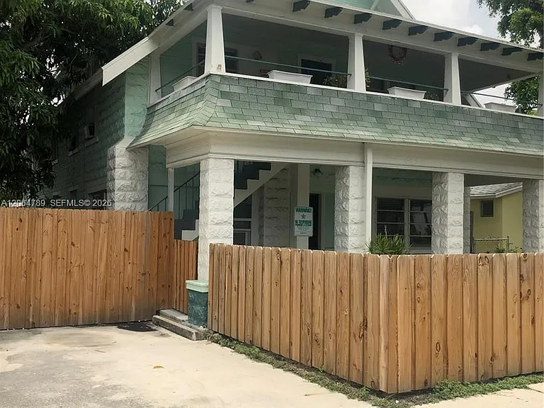 605 S J St #2 — Photo 1