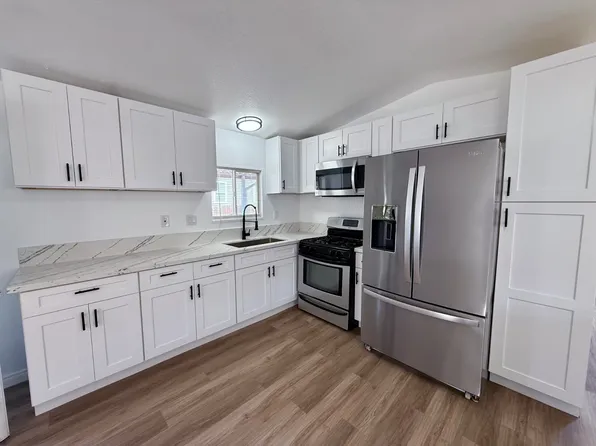 12044 Royal Rd Space 16, El Cajon, CA 92021