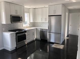 271 Evans Ave, Oceanside, NY 11572