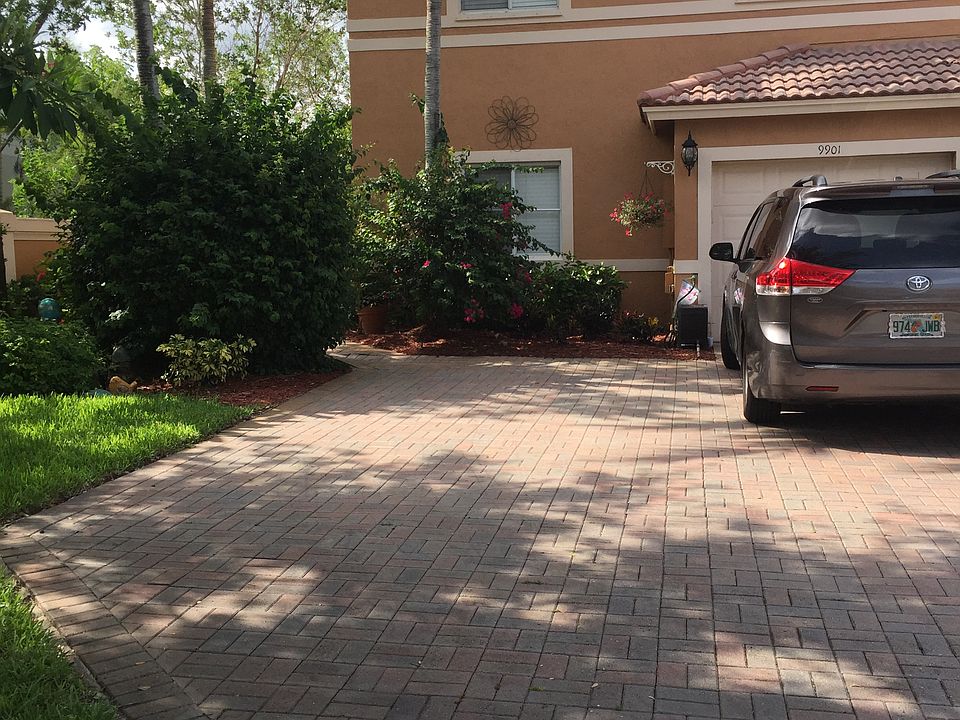 1st image of 9901 NW 24th St