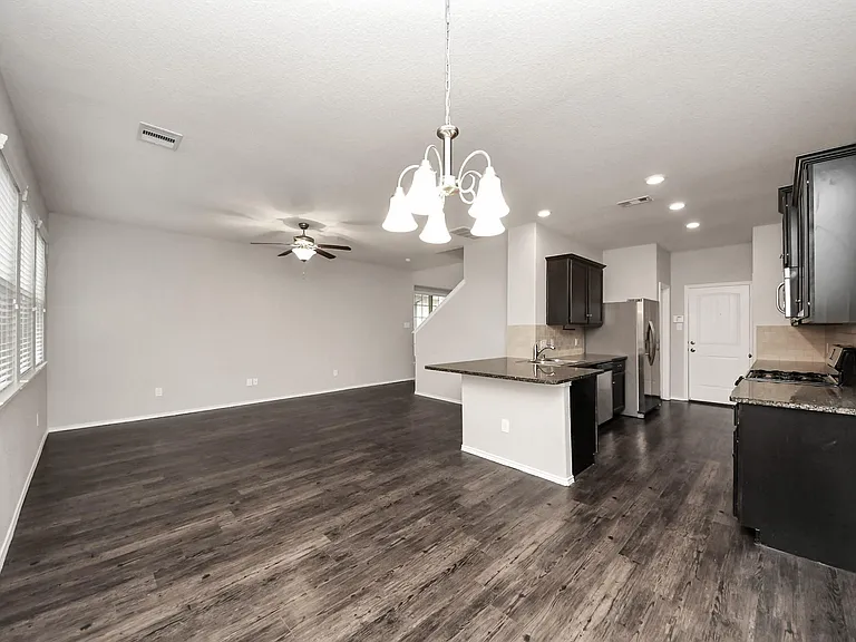 16130 Beachside Pl — Photo 18