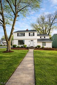 4051 Monticello Blvd, Cleveland Heights, OH, 44121