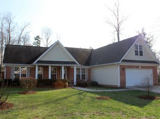 2526 Cambridge Rd, Burlington, NC 27215