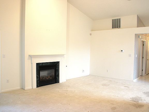 4th image of 5843 Oberlies Way