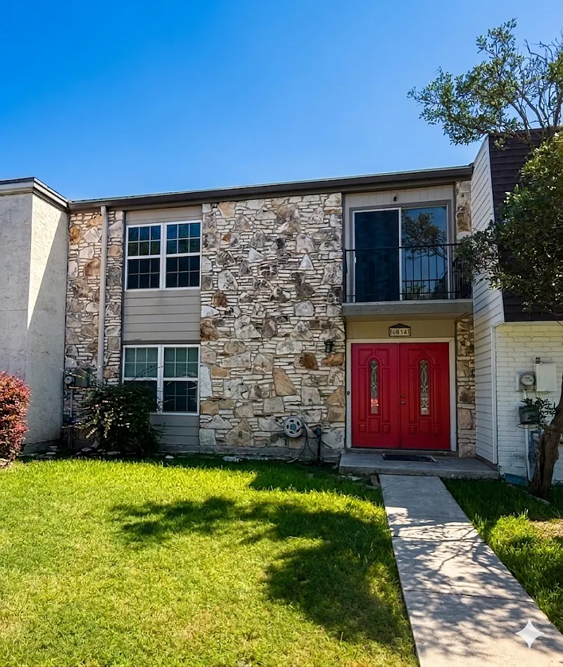 4 bed, 1568 sqft, $1,800 — Photo 1