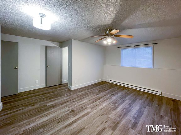 4th image of 2216 W 13th Ave #B