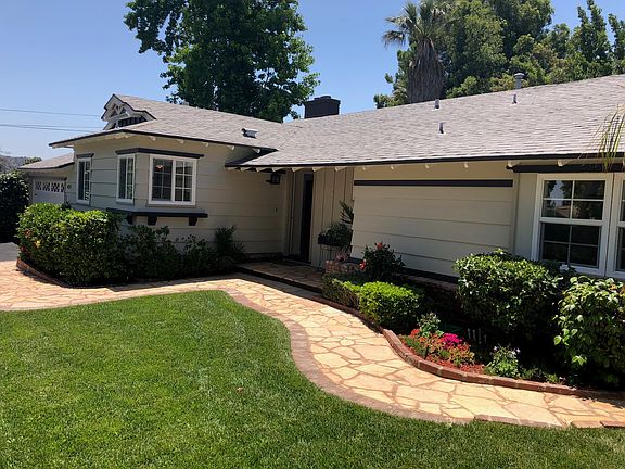 3rd image of 4751 La Canada Blvd