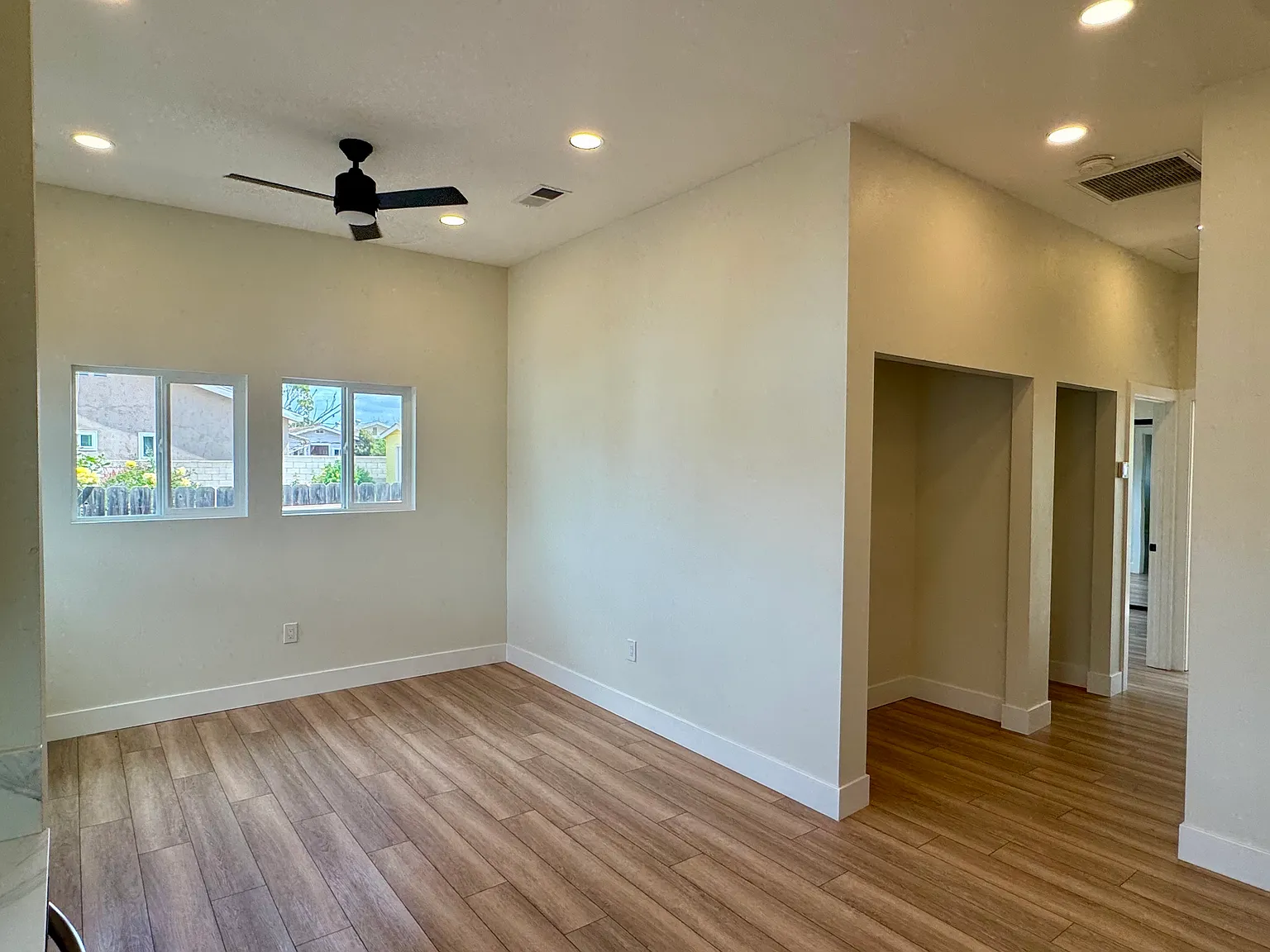 2 bed, 750 sqft, $2,650 — Photo 3