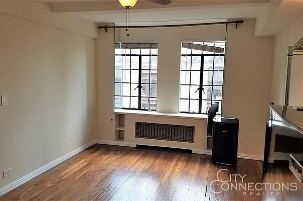 Rented by City Connections Realty | media 2