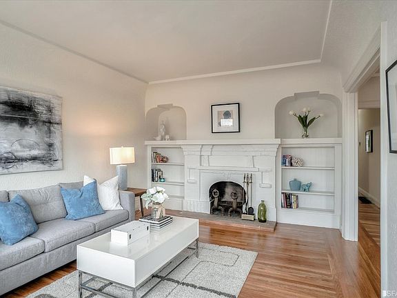 4th image of 2932 Ulloa St