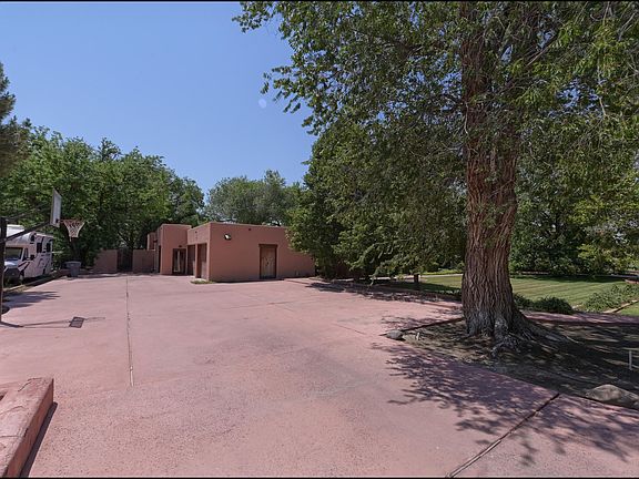 5th image of 224 Silverwood Way