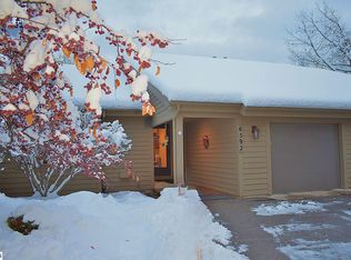 6592 Mission Rdg #86, Traverse City, MI 49686