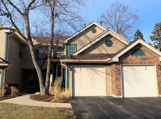 918 Ridgefield Ln #1, Wheeling, IL 60090