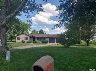 5053 Buckeye Rd, Pinckneyville, IL 62274
