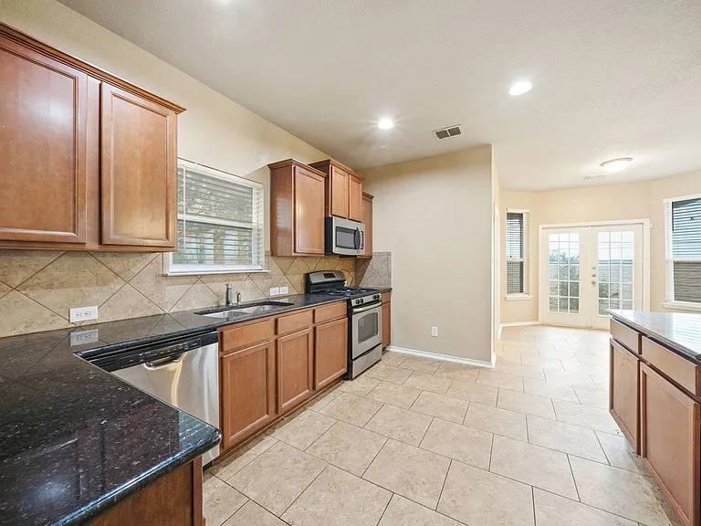 12151 Sugarberry Way — Photo 13