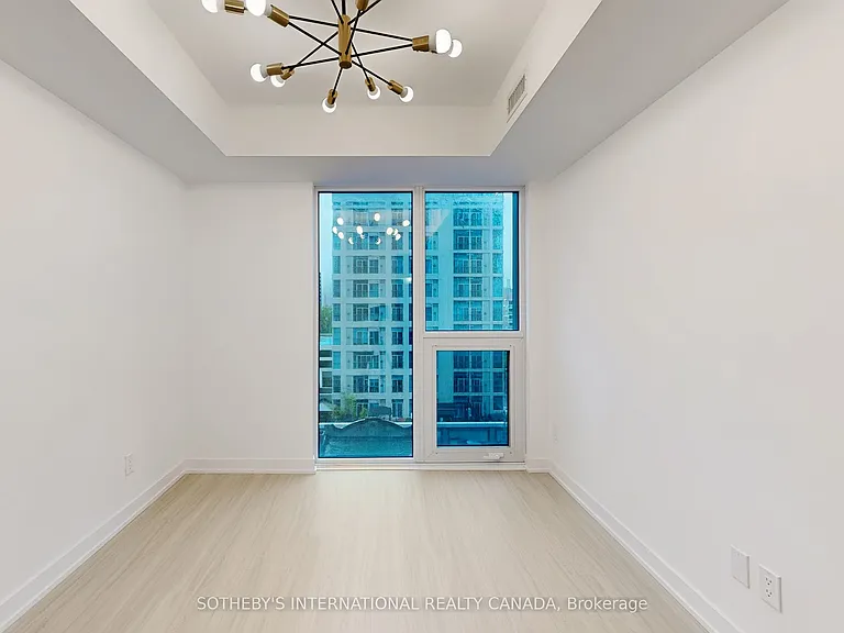 8 Wellesley St W #707 — Photo 28