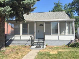 127 E Guthrie Ave, Madison Heights, MI 48071