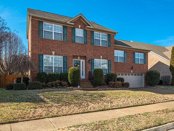 2nd image of 264 Wisteria Dr