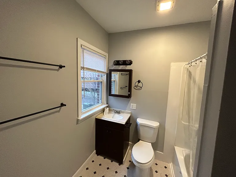 30 Kingman St #4 — Photo 7