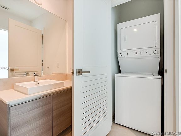 3rd image of 1080 Brickell Ave Unit 4205