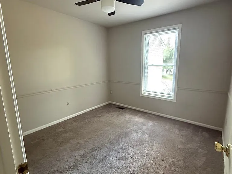108 Pipers Pl — Photo 19
