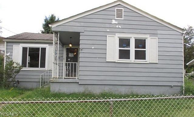 1st image of 32 Woodmont Ave