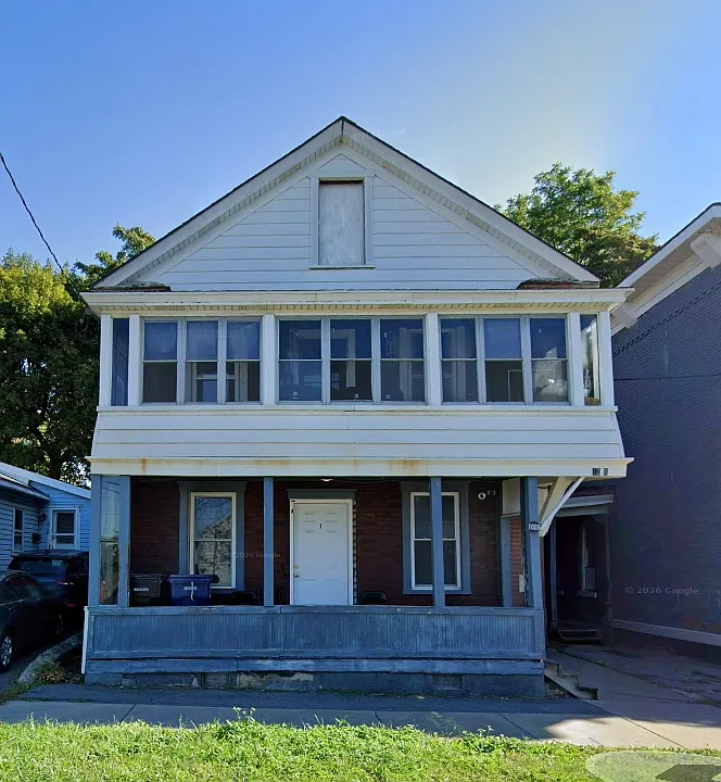 1008 N Townsend St #2