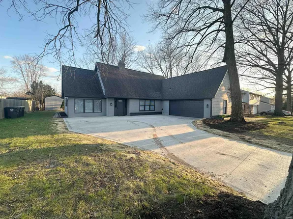 4416 Tamarack Dr, Fort Wayne, IN 46835