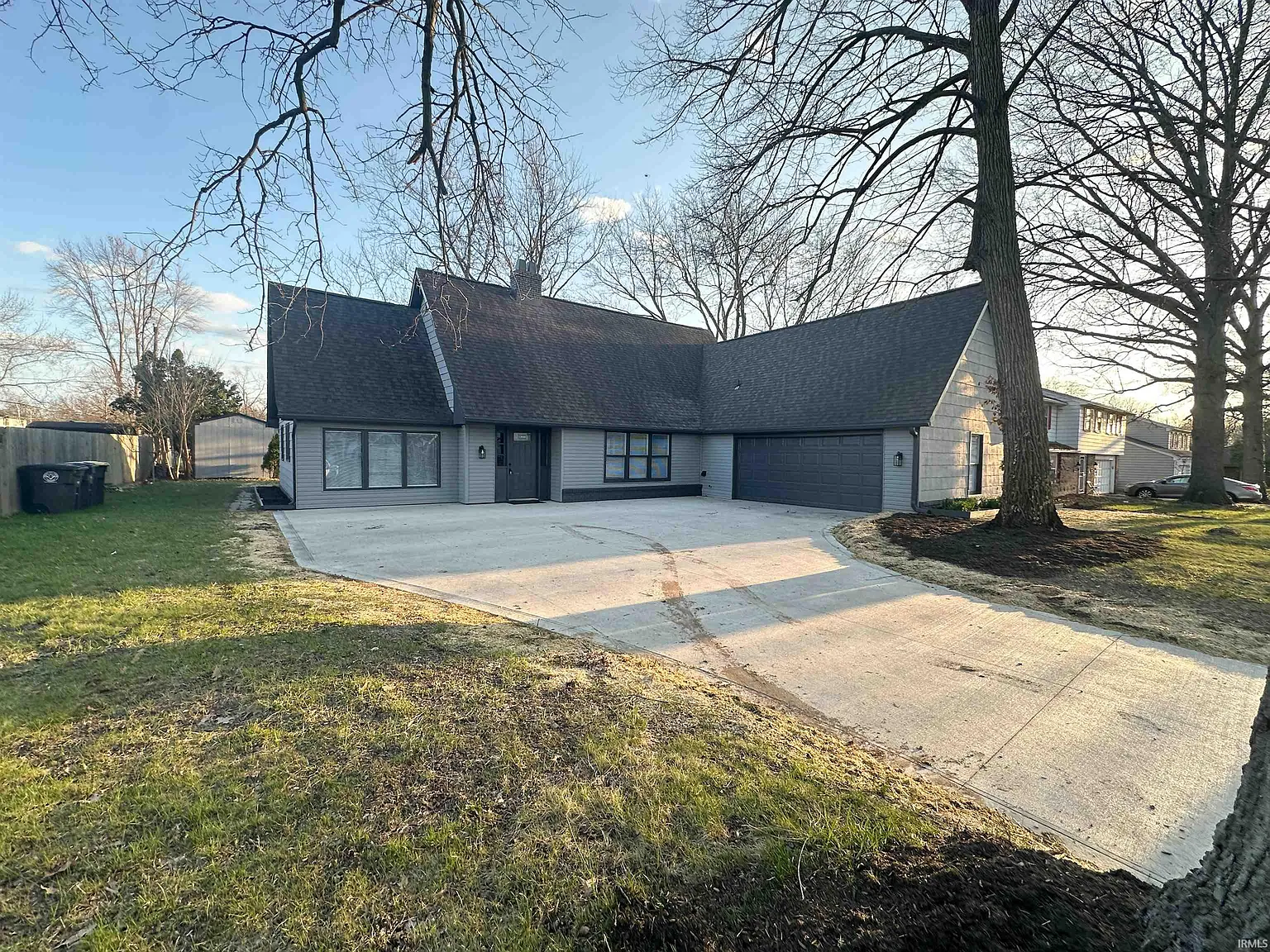 4416 Tamarack Dr photo 1