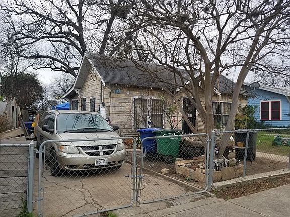 2nd image of 442 Berkshire Ave