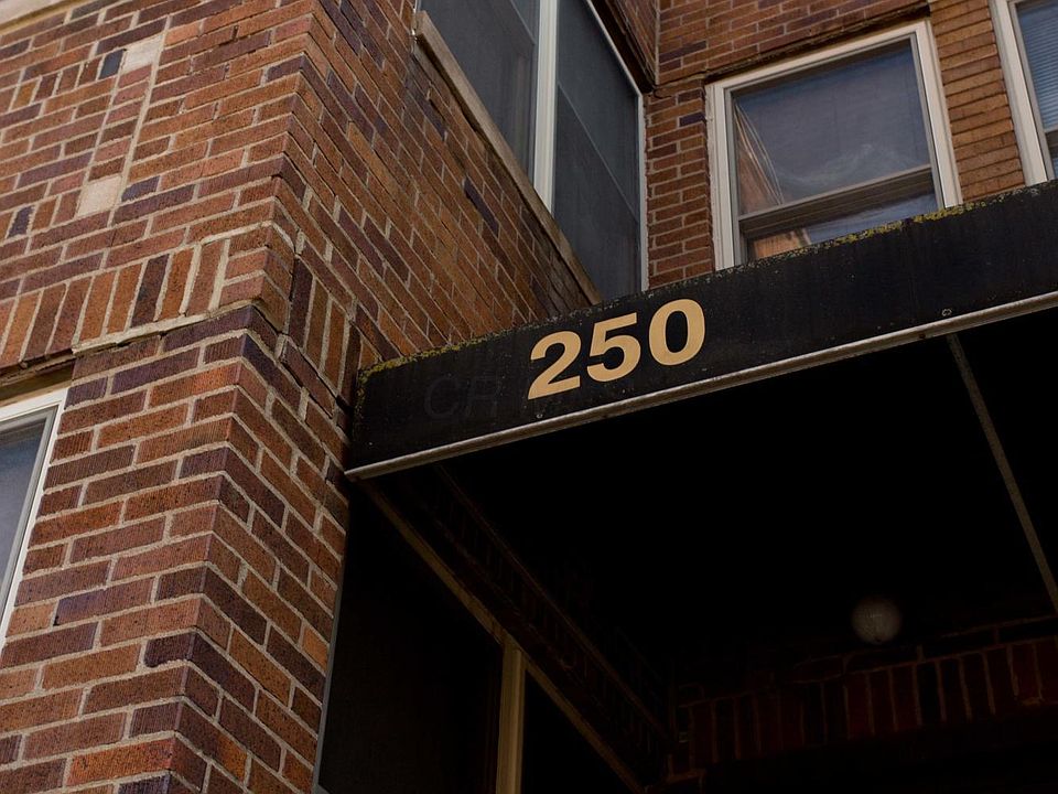 1st image of 250 S Washington Ave