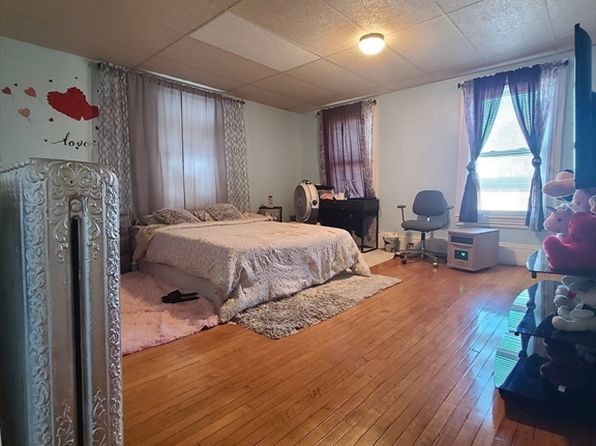 worcester-massachusetts-56729884 picture