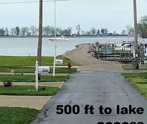 2nd image of 5515 E Mabel Dr
