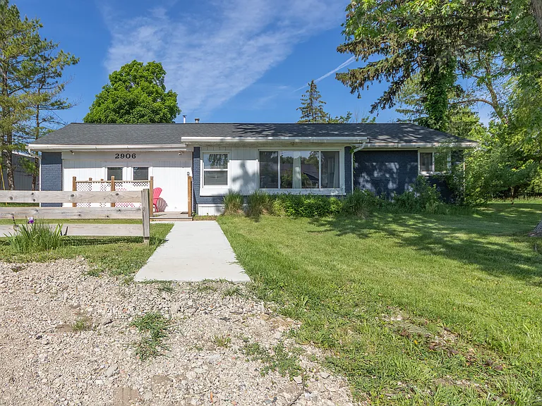 2906 Blue Star Hwy #1 — Photo 1