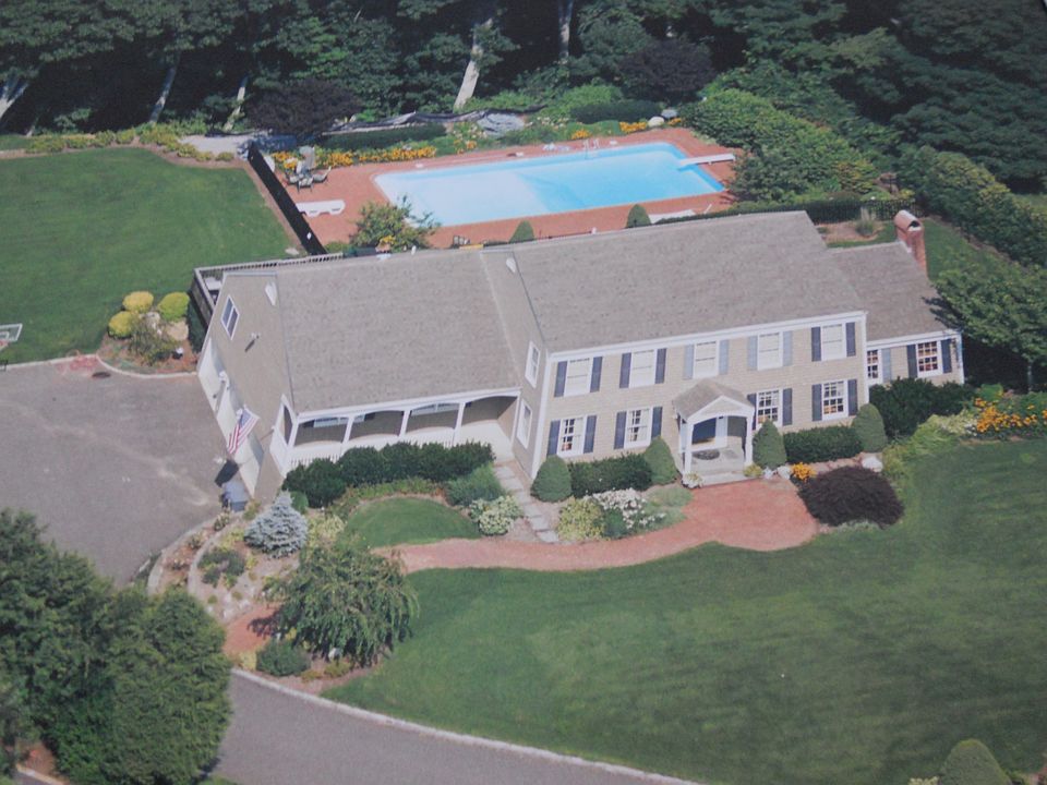 15 Old Field Ln, Mount Sinai, NY 11766 Zillow