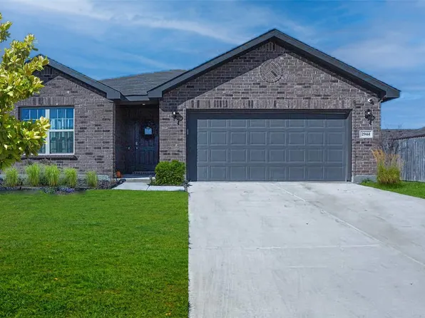 2944 Spotted Fawn Dr, Fort Worth, TX 76108