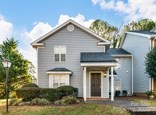 5234 Amity Springs Dr, Charlotte, NC 28212