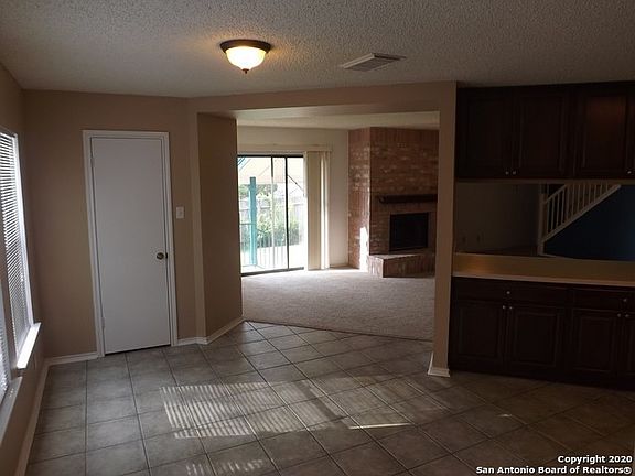 4th image of 9508 Campton Farms