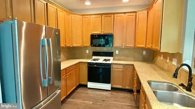 186 Birchwood Dr — Photo 11