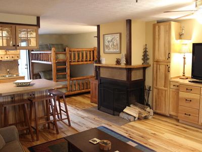 24 Mountain Crst, Snowshoe, WV, 26209