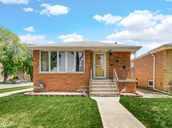 7701 Mayfield Ave, Burbank, IL 60459