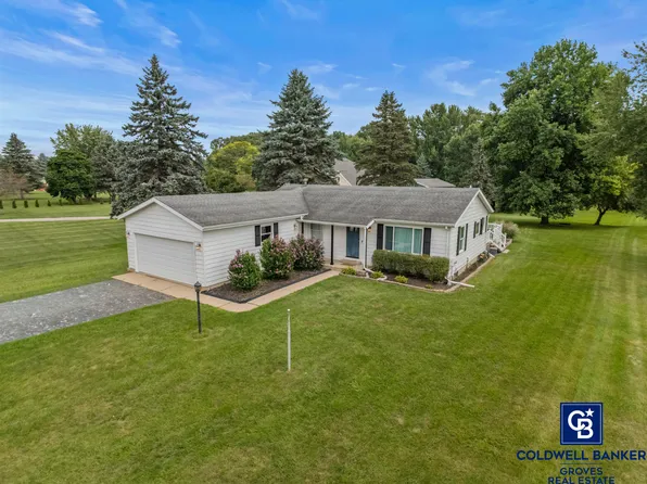 147 Lukesport Dr, Quincy, MI 49082