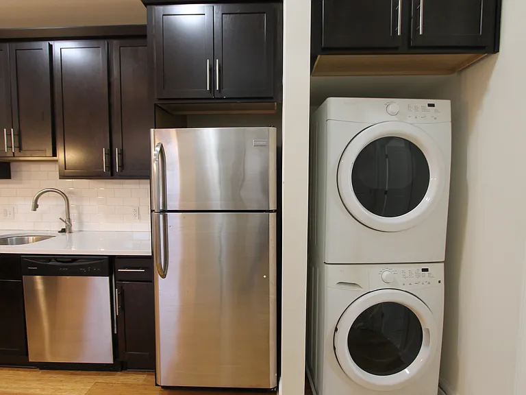 The Greenview — Photo 13