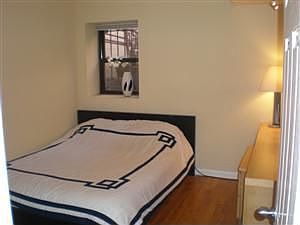 5th image of 857 N La Salle Dr APT 1