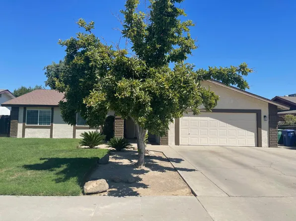 1434 Barbara St, Selma, CA 93662