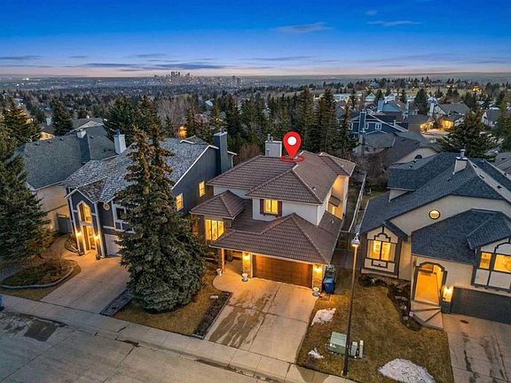 2nd image of 115 W Strathaven Cir SW