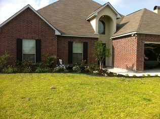 102 Sunrise Point Dr, Rayne, LA 70578