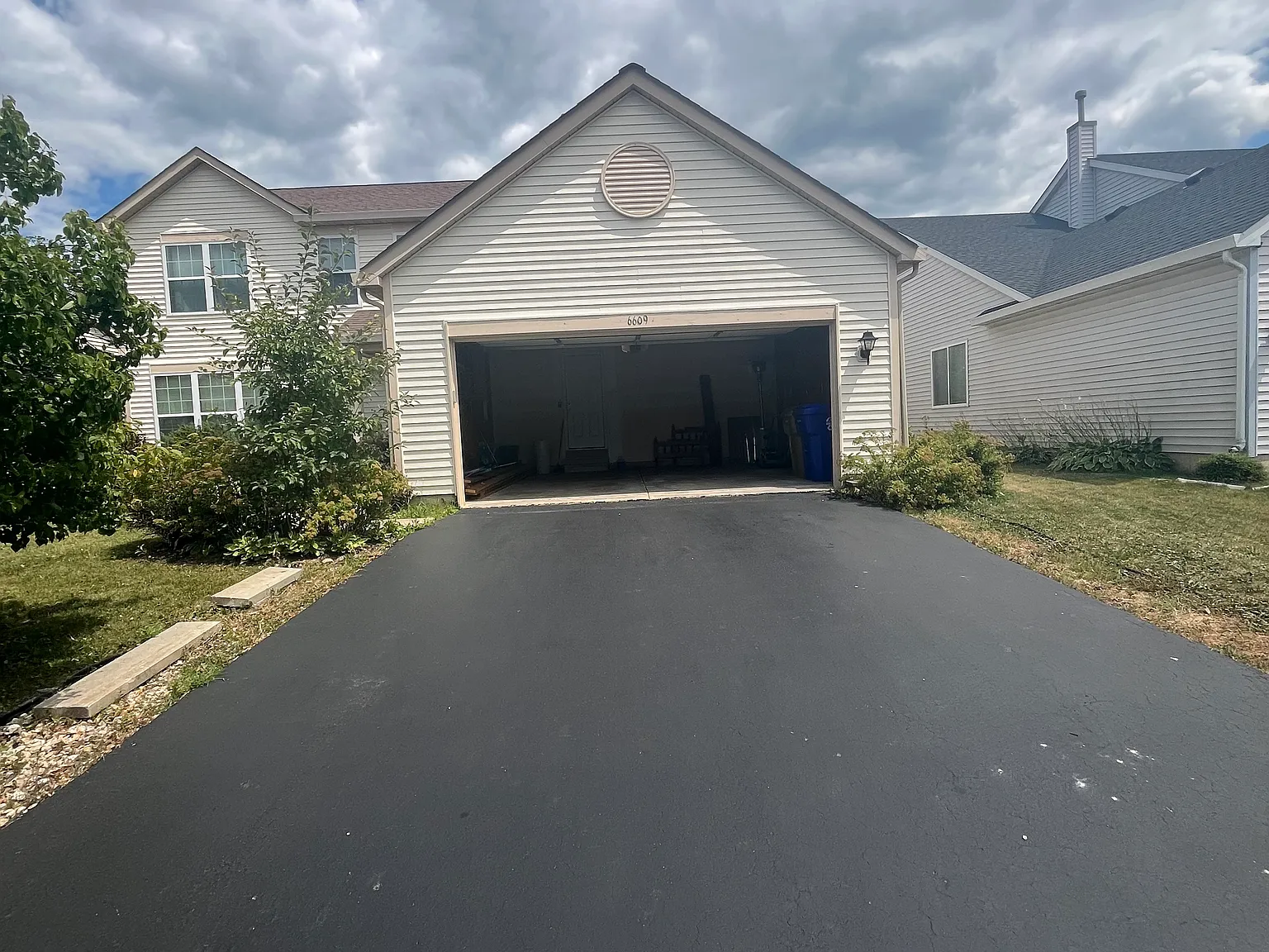 4 bed, 2980 sqft, $3,500 — Photo 3