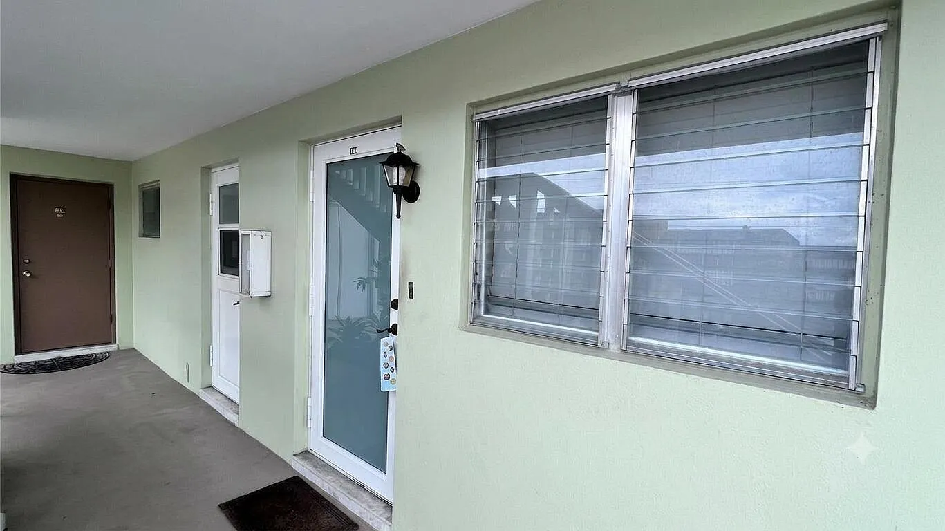 1 bed, 1.0 bath, 600 sqft, $1,700 — Photo 2
