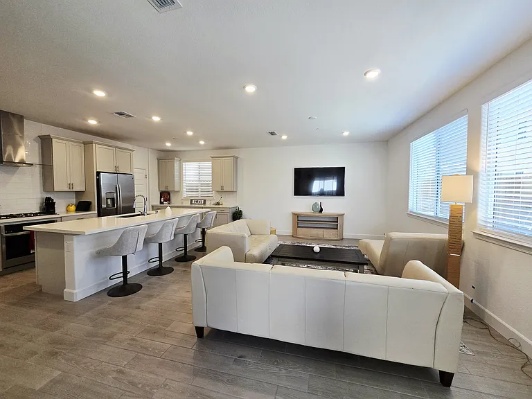 6056 Meru Way — Photo 5